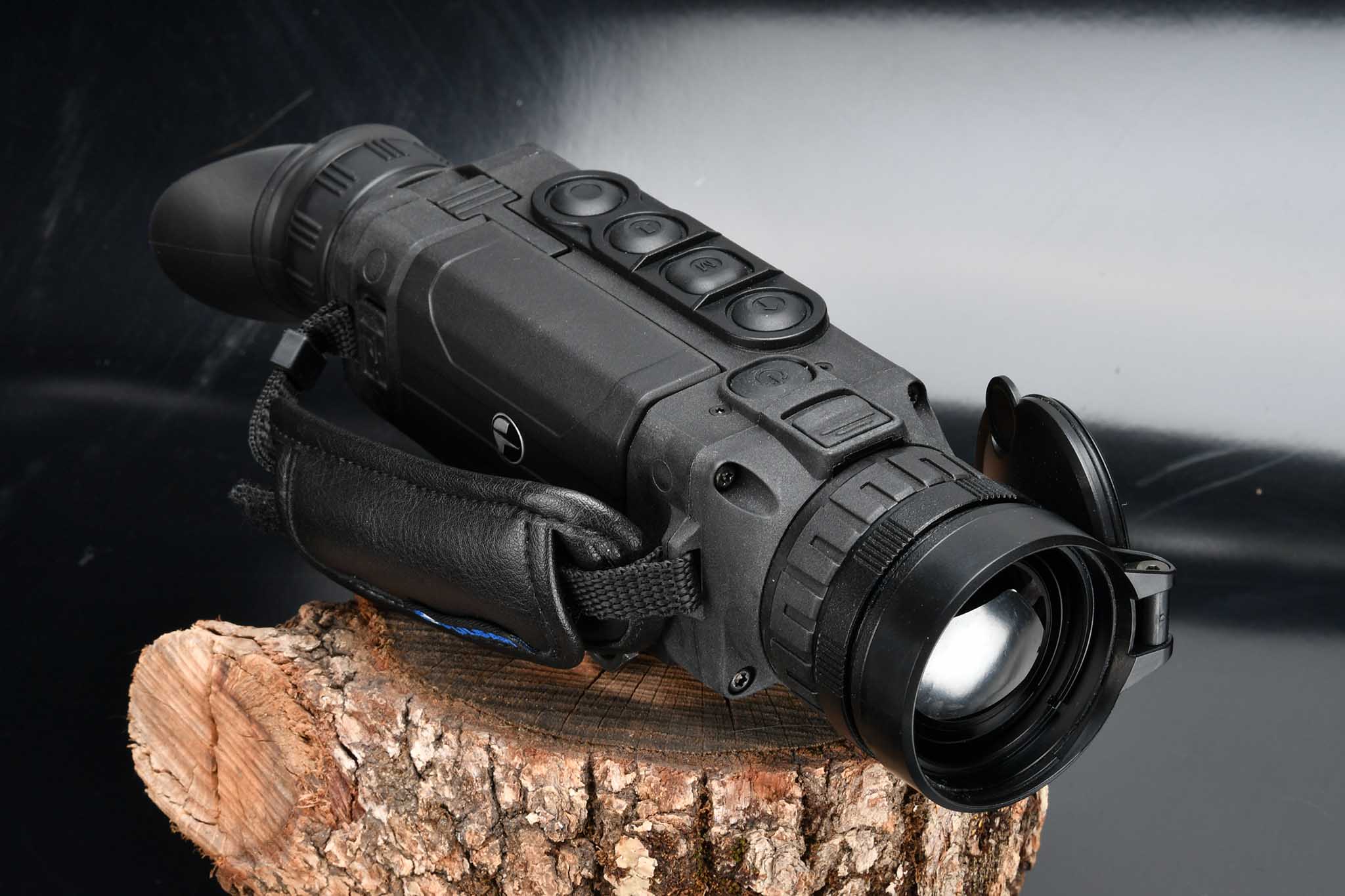 монокуляр Pulsar Helion XP50