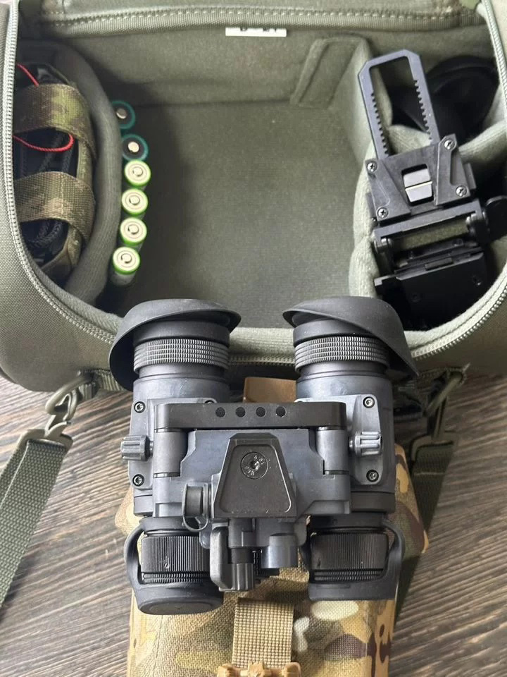 очки ночного видения Dedal NV DS 21.04 IV bw