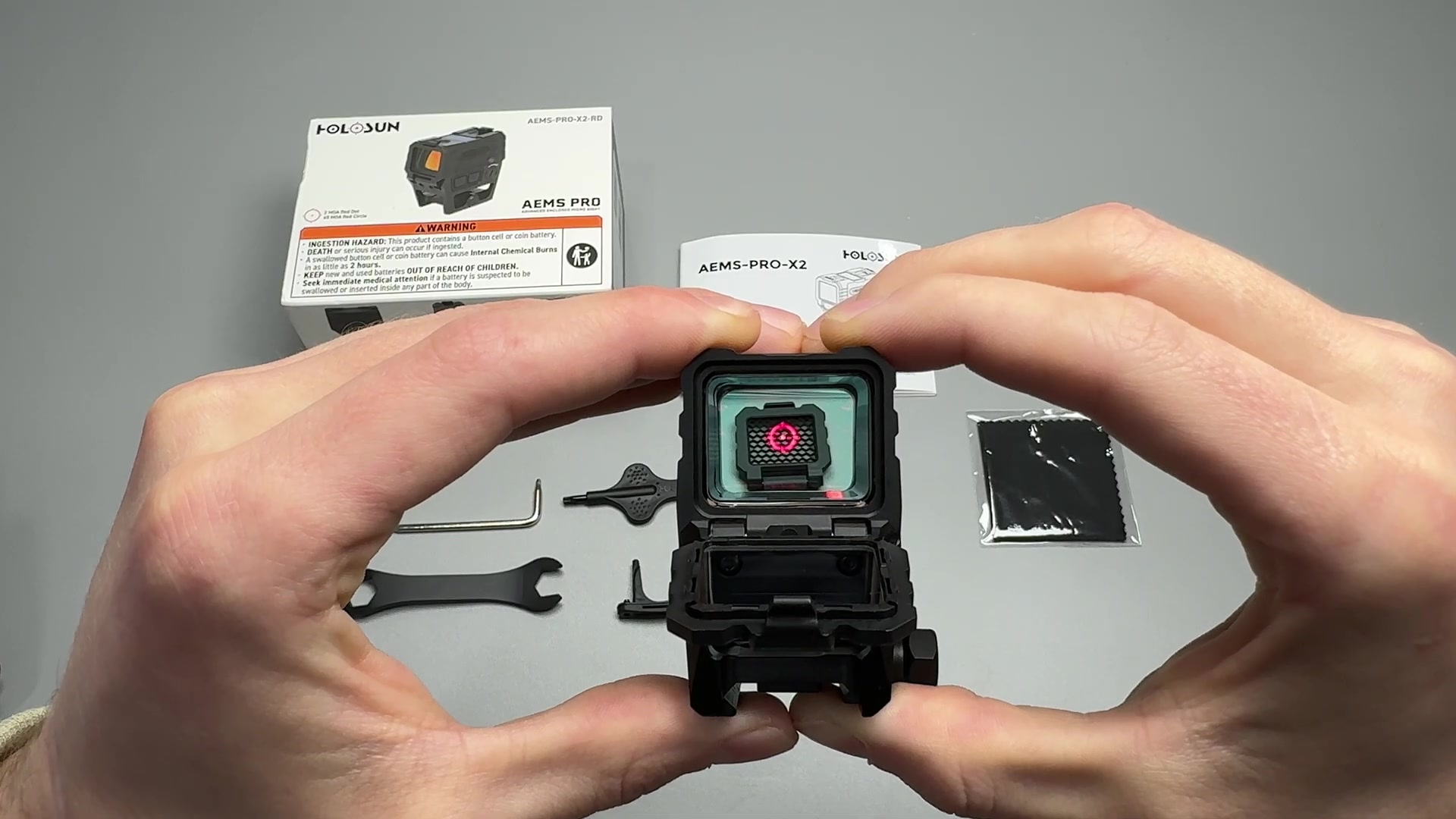 комплектация Holosun AEMS PRO X2 Red
