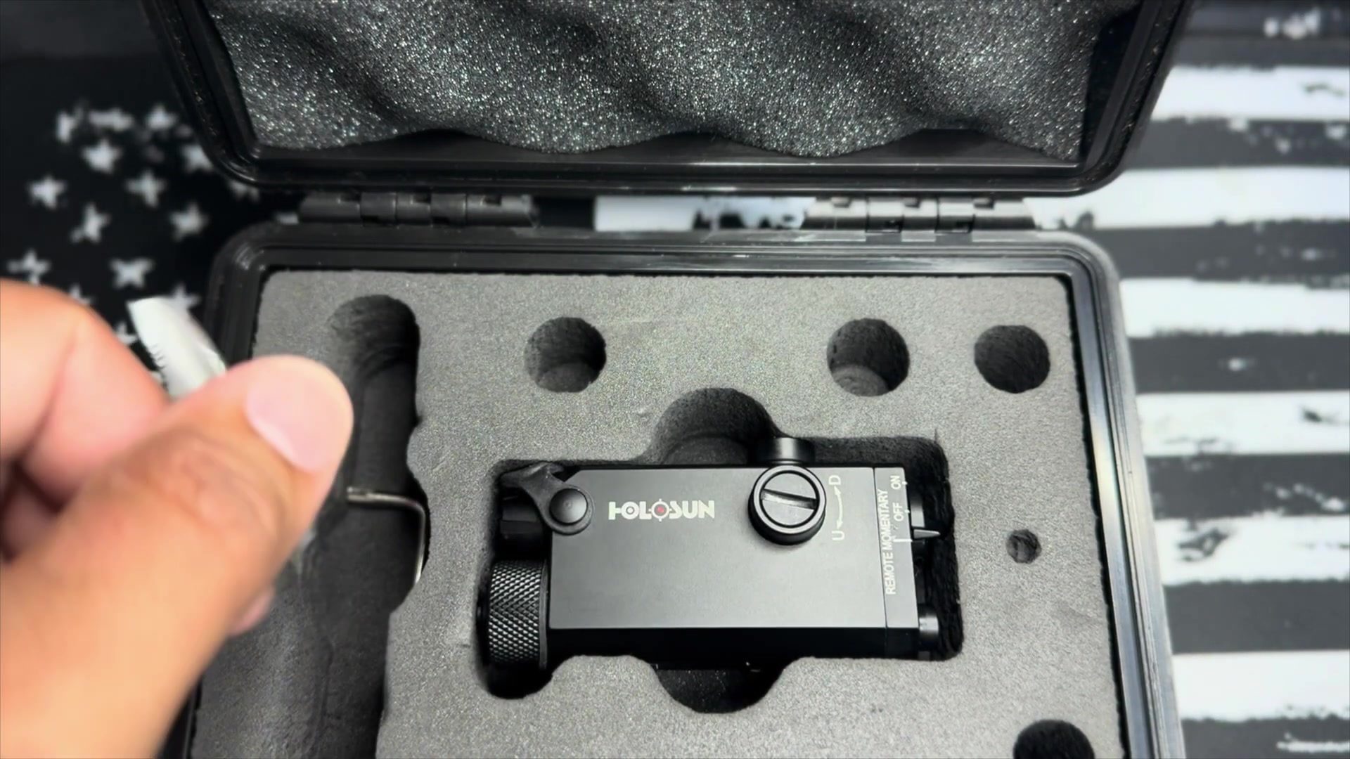 особенности Holosun Single LS117G